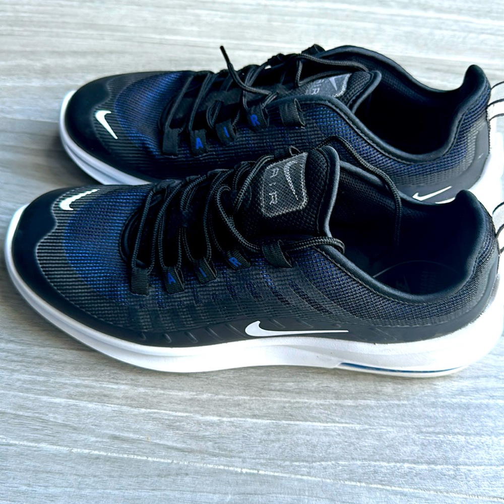 Nike Men’s Air Max Axis Premium, FIRM PRICE